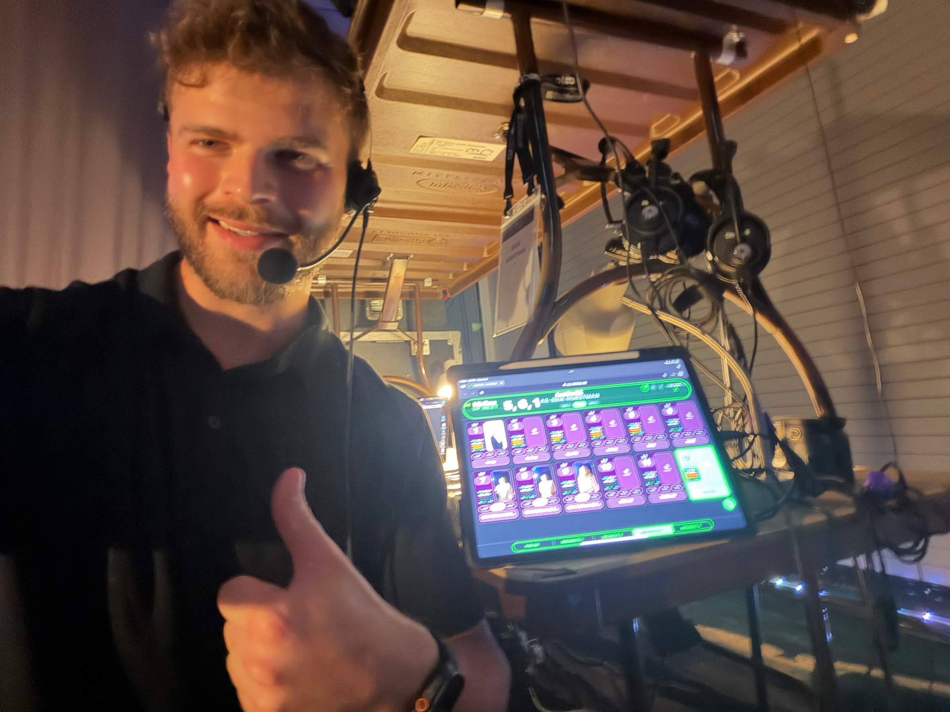 Erik Horstman, A1/A2 at Erik Hale Sound, using MicTrac on a live corporate event