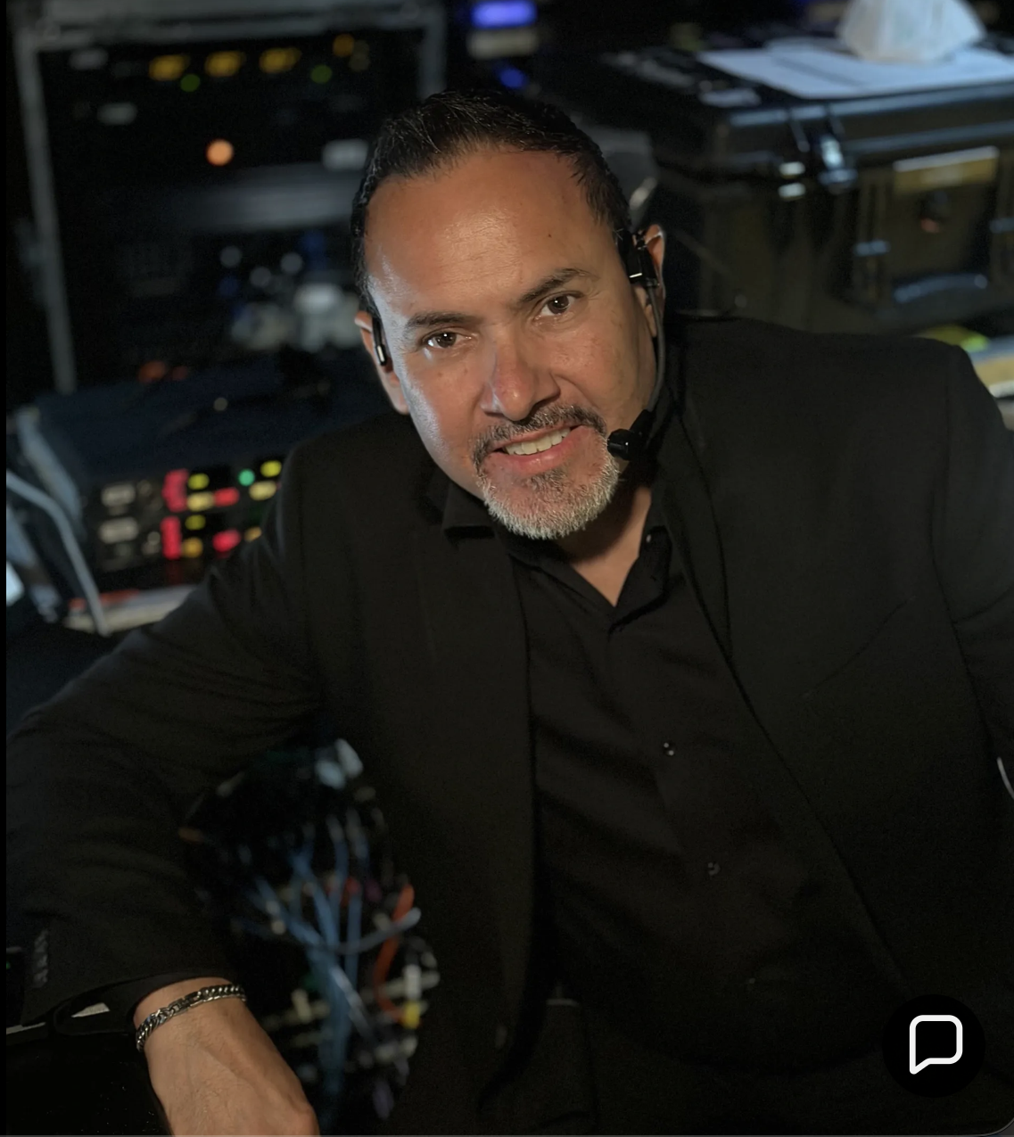 Fermin Velazquez, A1/A2 audio engineer and creator of MicTrac